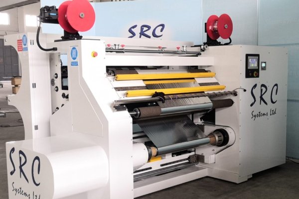 SRC 500 slitter rewinder design with many variants